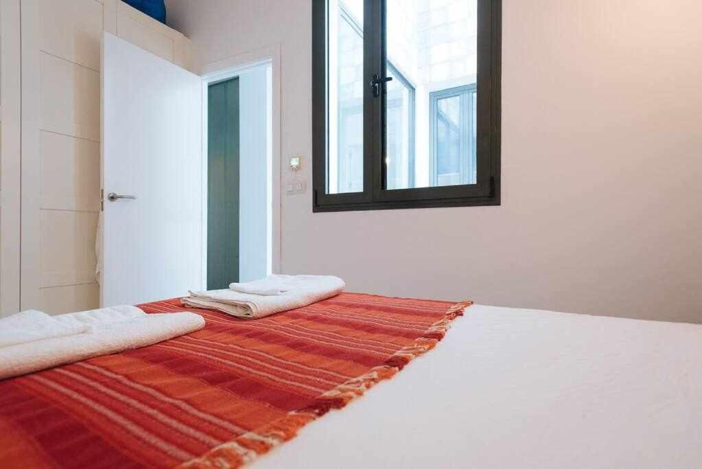 apartamento con parking Jesus del Gran Poder Sevilla Exterior foto